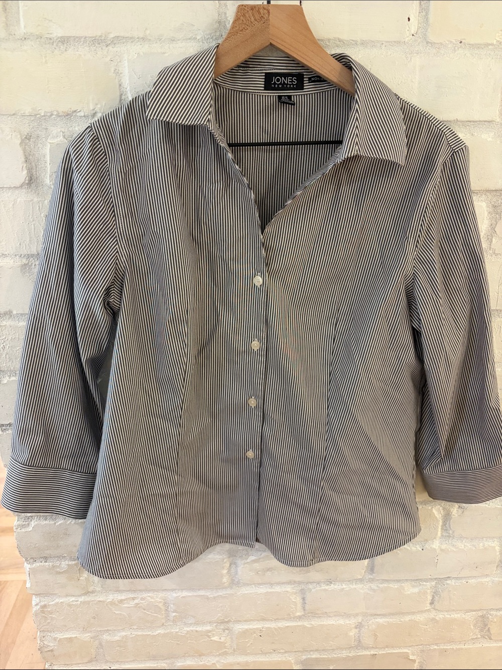 Jones New York Black & White Striped Button-Down Shirt
